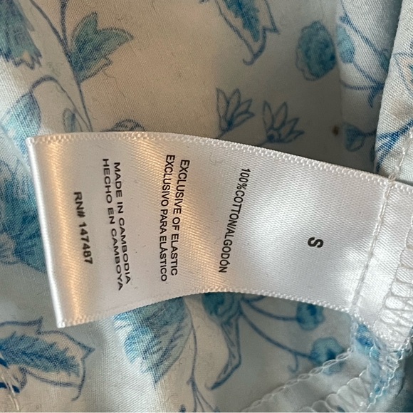 Draper James Blue Floral Print Flutter Sleeve Smocked Midi Sundress Like New - Picture 7 of 8